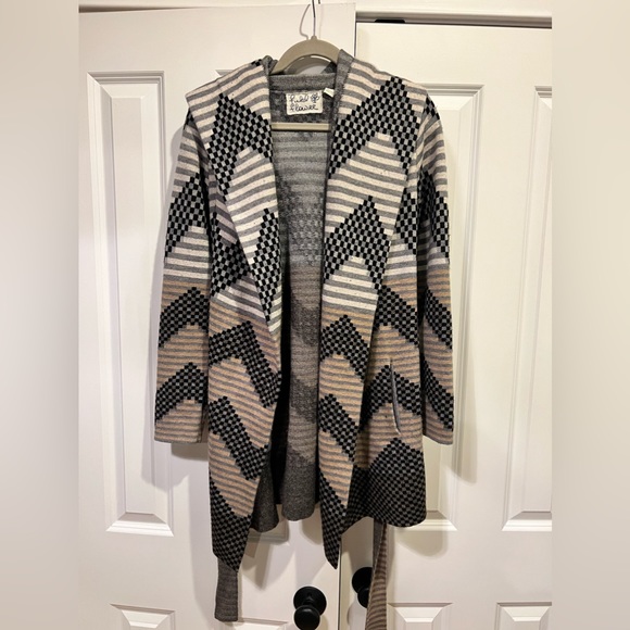 Field and flower striped chevron belted cardigan - Picture 5 of 10